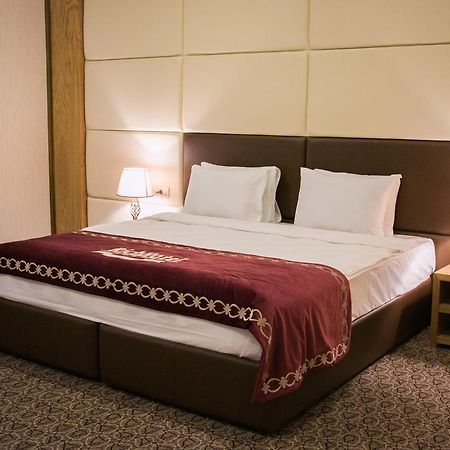 Gm City Hotel Баку Екстериор снимка